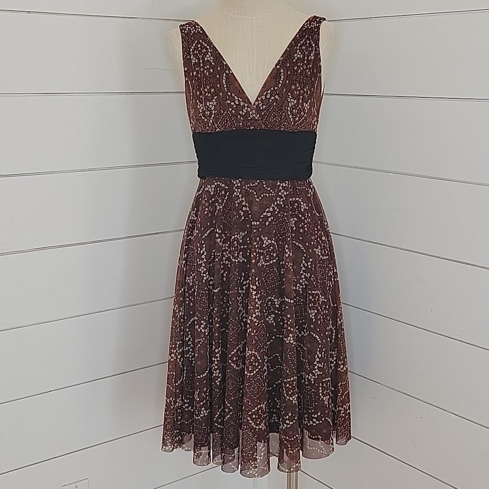 London Times size 4 brown black and tan dress
